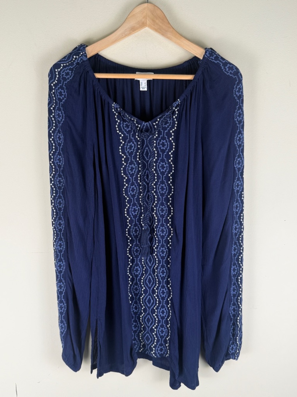 Susan Graver Women's Blue Crinkled Embroidered Peasant L/S Blouse Medium